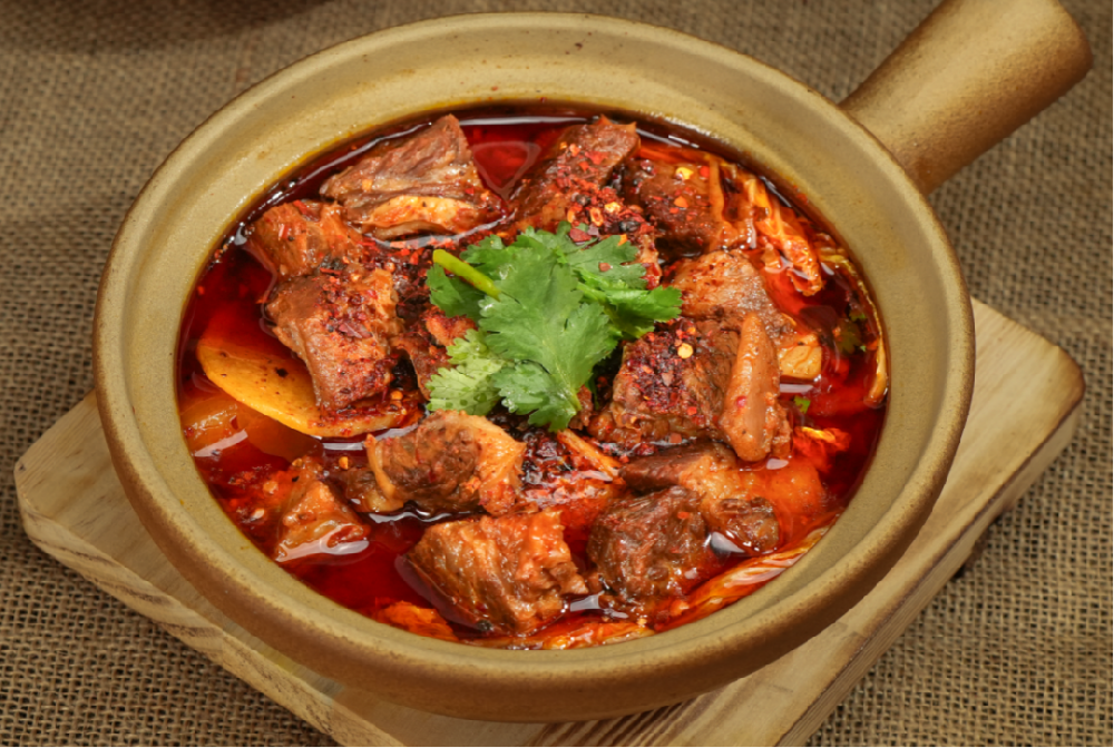 開(kāi)砂鍋店賺錢(qián)嗎？成本低回報(bào)穩(wěn)，擺攤開(kāi)店都能火爆！