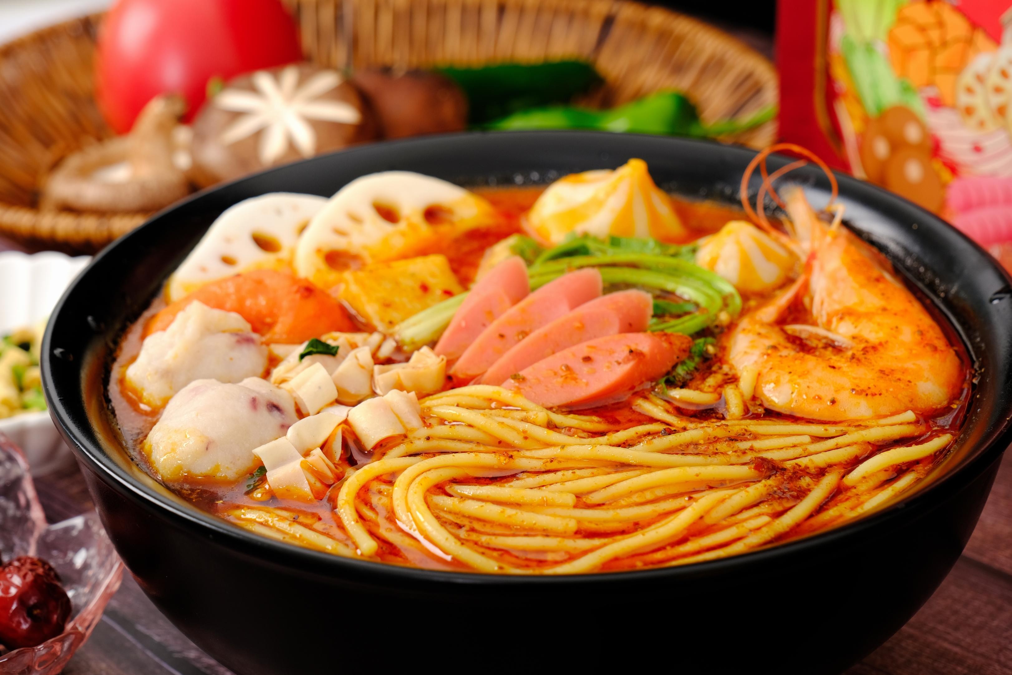 麻辣燙一天賣800能掙多少錢？利潤怎么算，擺攤開店都適合！