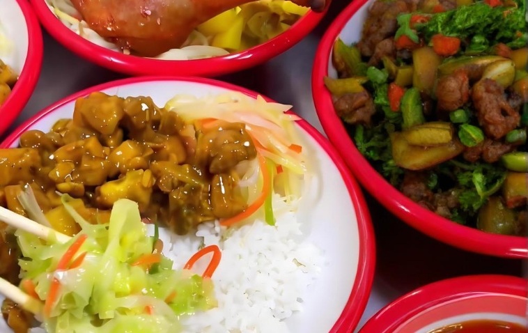 米飯類最火爆的項目？怎么樣賺錢，創(chuàng)業(yè)者該怎么選！