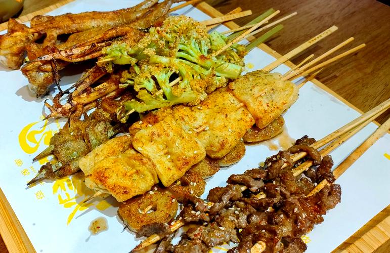 做炸串生意的訣竅：不只靠味道，這三點才是你月入過萬的秘密！